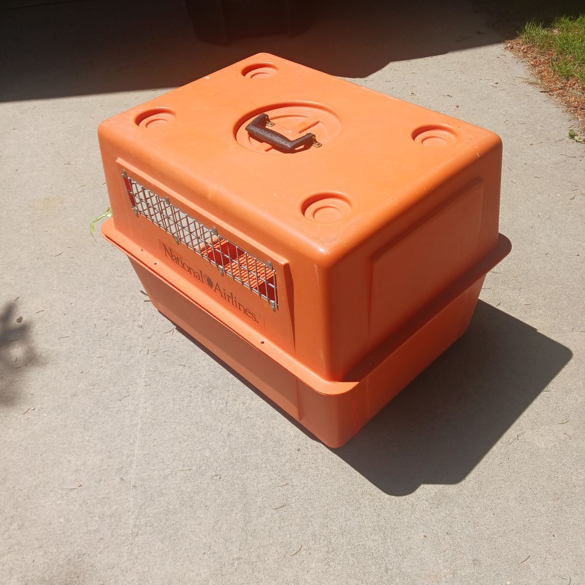 dog kennel - medium