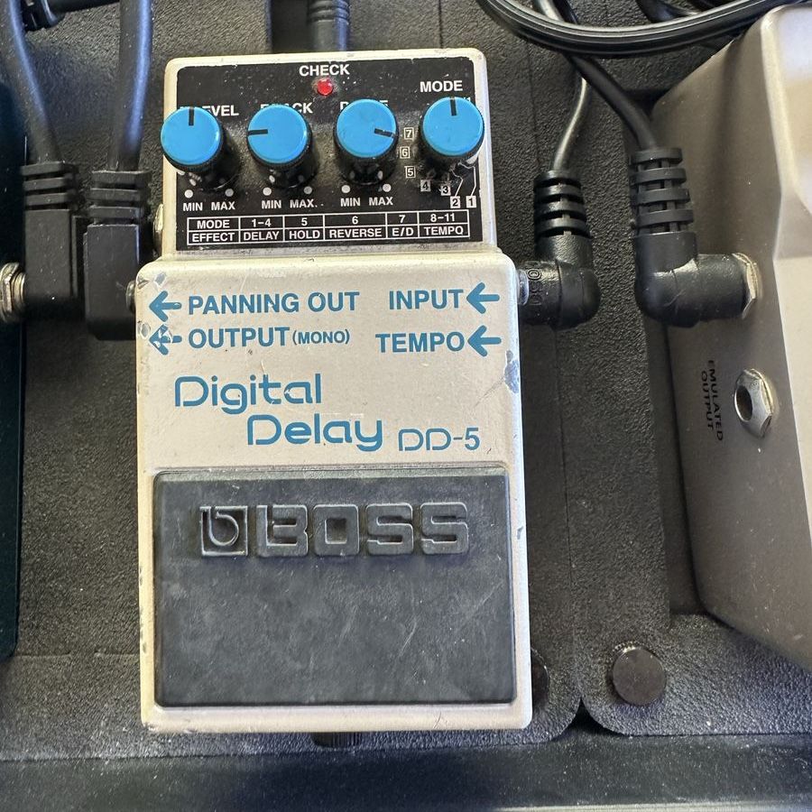Boss DD five digital delay