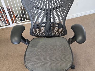 Herman Miller Mirra Office Chair
