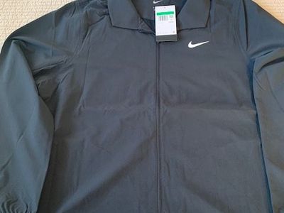 Nike Lightweight Golf Jacket