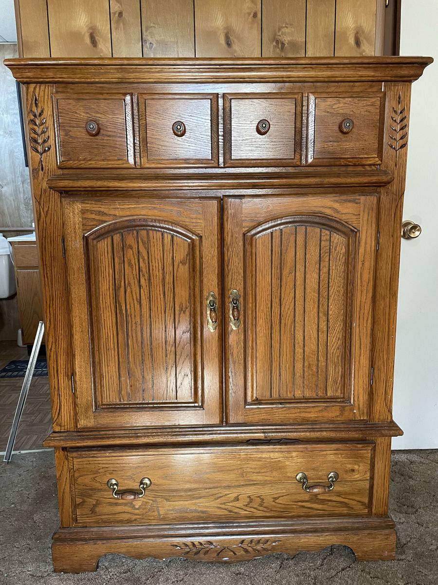 Main image 3