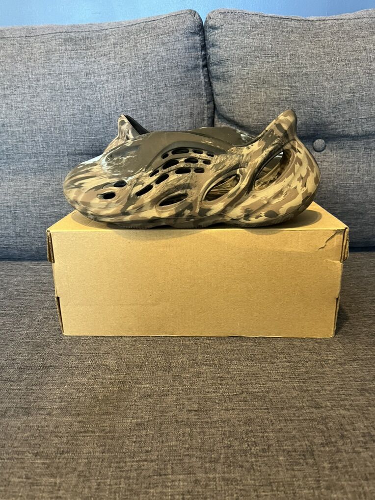 Yeezy Foamrunner Mx Cinder