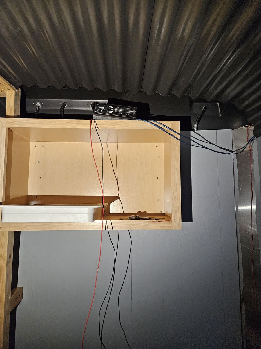 Main image 12