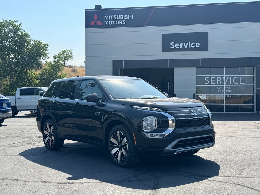 2026 Mitsubishi Outlander SE