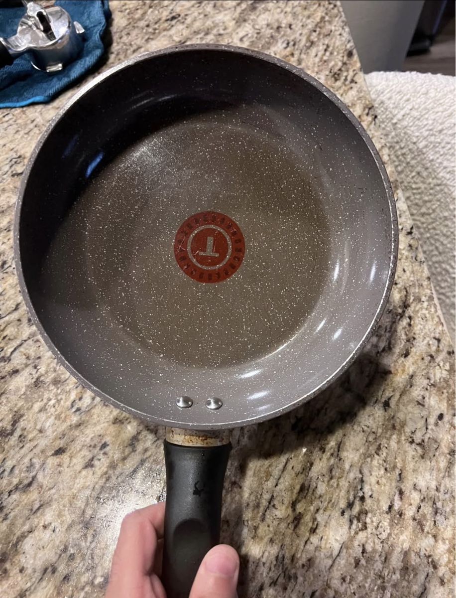 T-Fal Frying Pan 8”