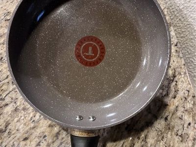 T-Fal Frying Pan 8”