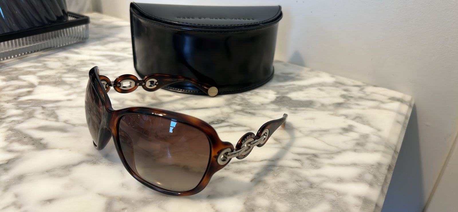 Like new, vintage Marc by Marc Jacobs sunglasses