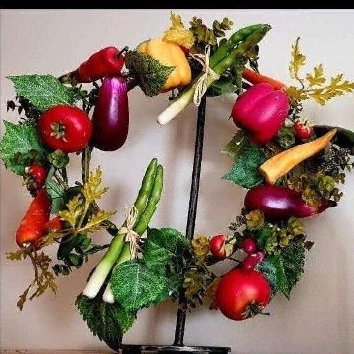 Vegetable Wreath