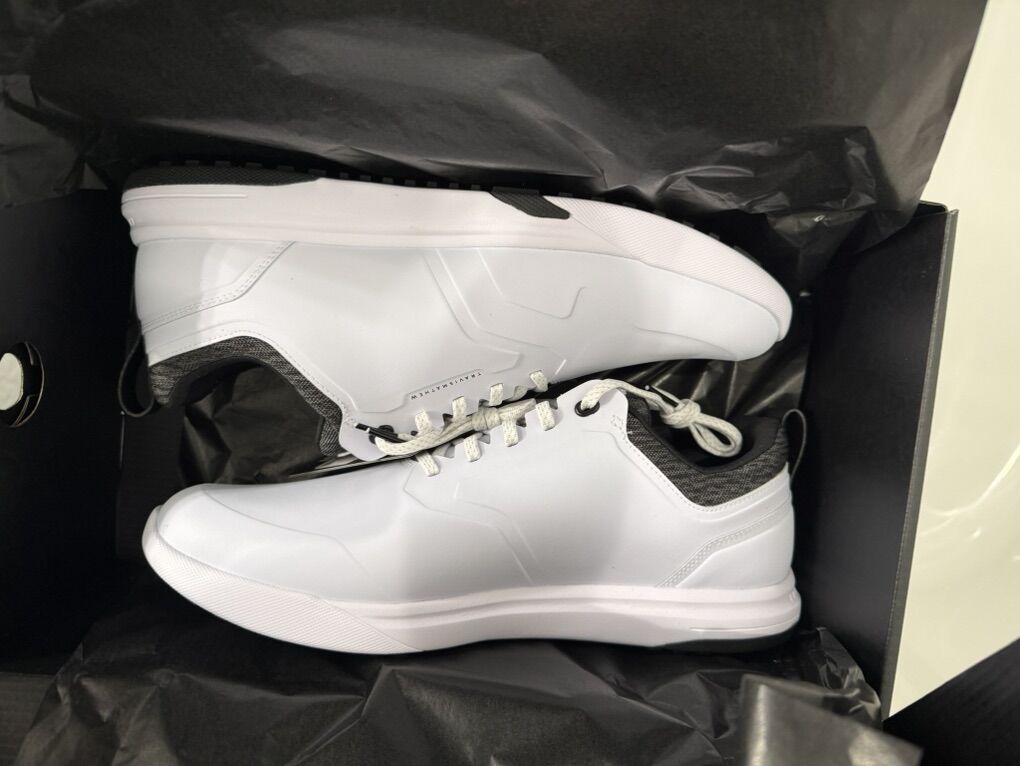 Travis Matthews Golf Shoes size 12