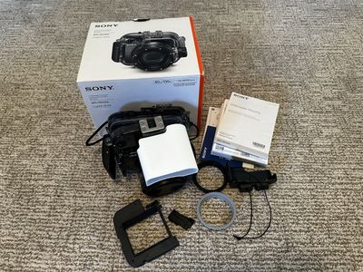 Sony RX100-series underwater camera housing