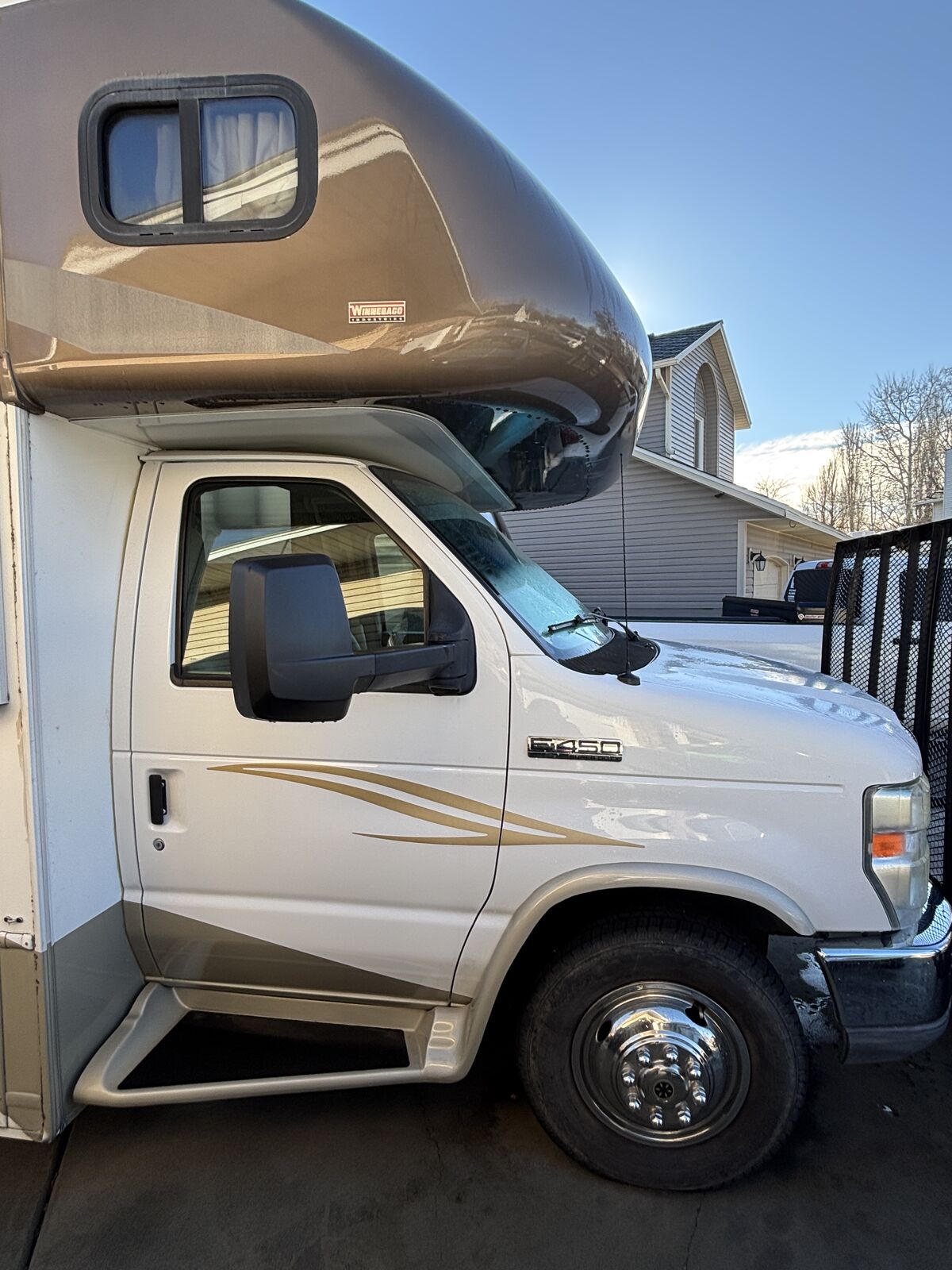 2012 winnabego access premier