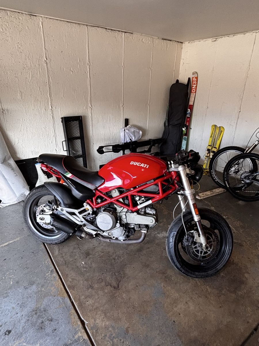 2006 Ducati monster 620