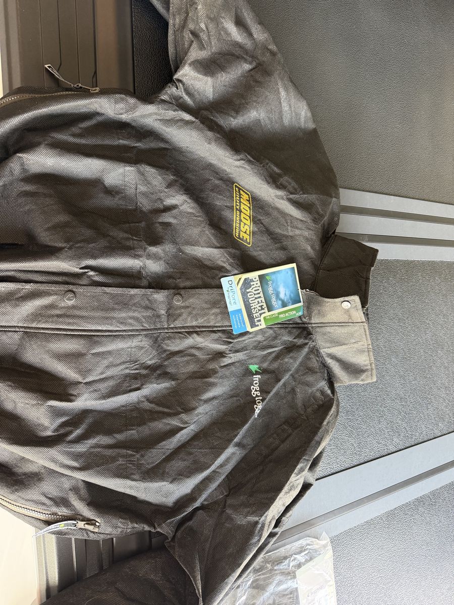 Frogg Toggs Pilot II Guide Rain Jacket & Pro Action Pants Black Men's L Waterproof