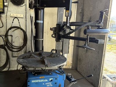 Hoffman Monty 1575B Tire Changer