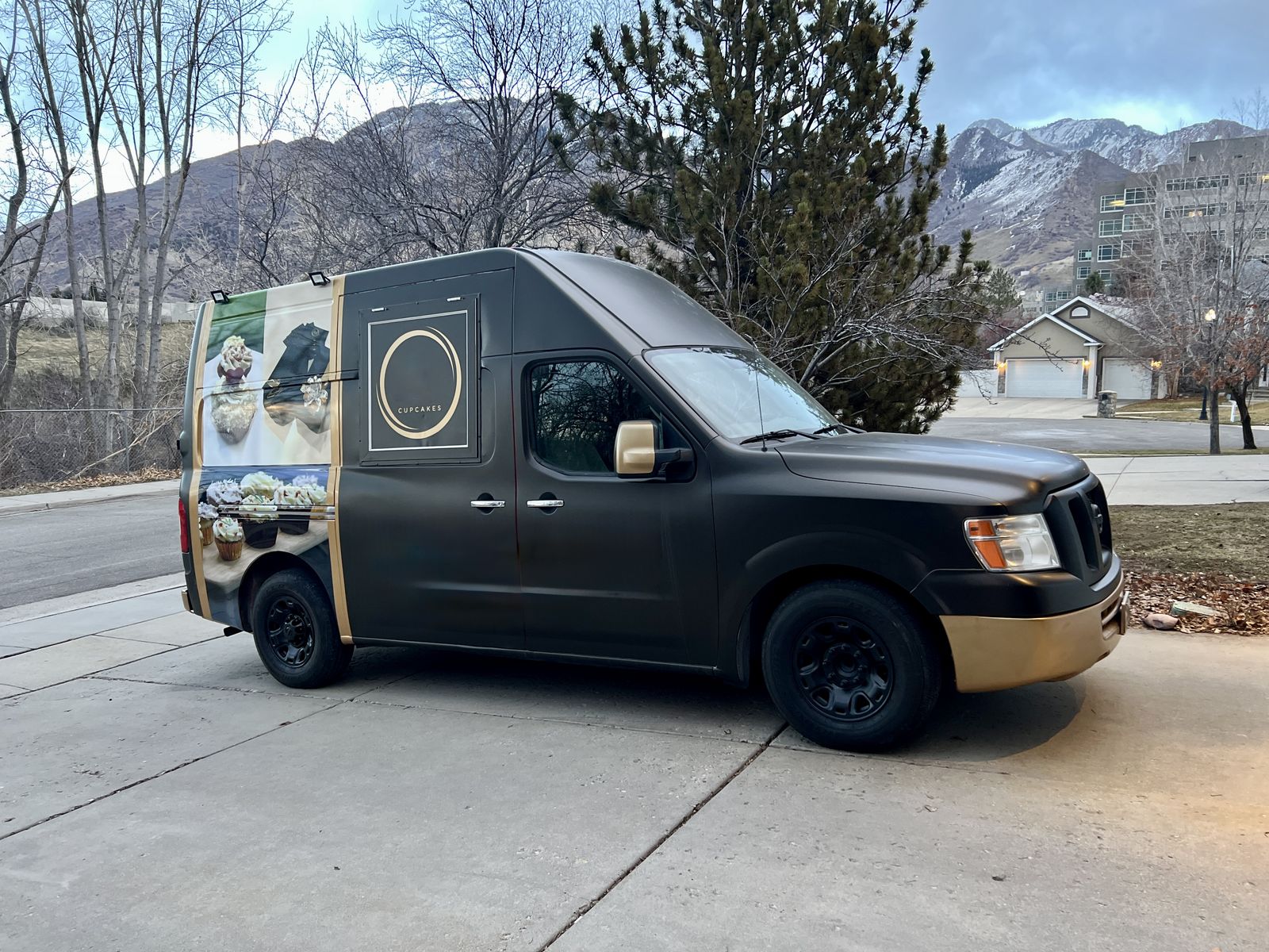 2012 Nissan NV 3500 HD SV
