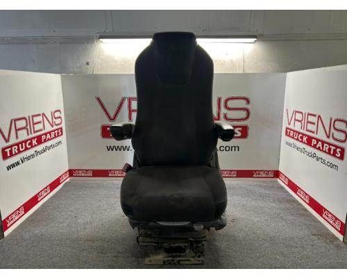 Kenworth T680 Right Seat