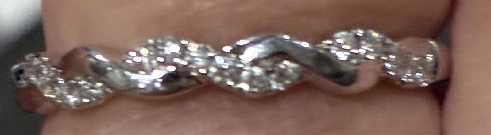 Main image 3