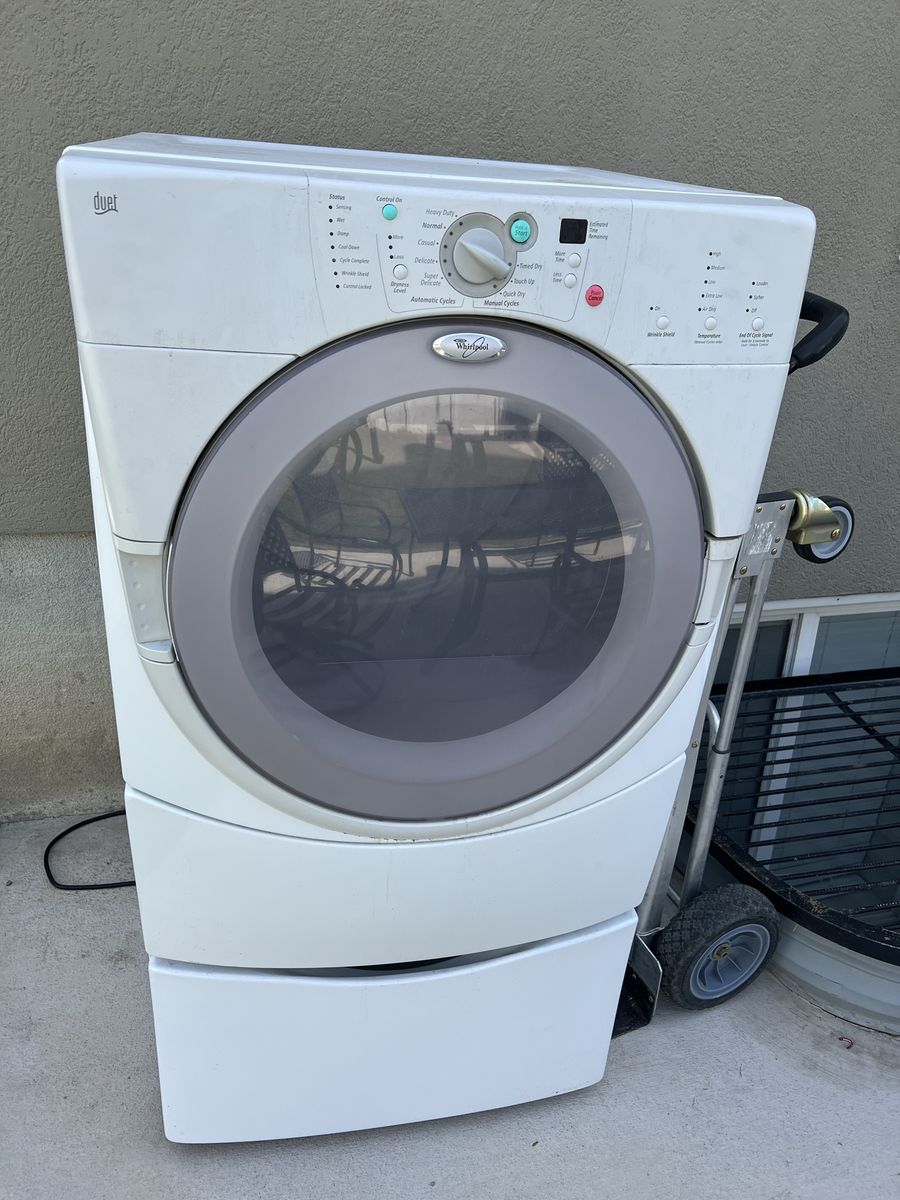Whirlpool Electric front load dryer