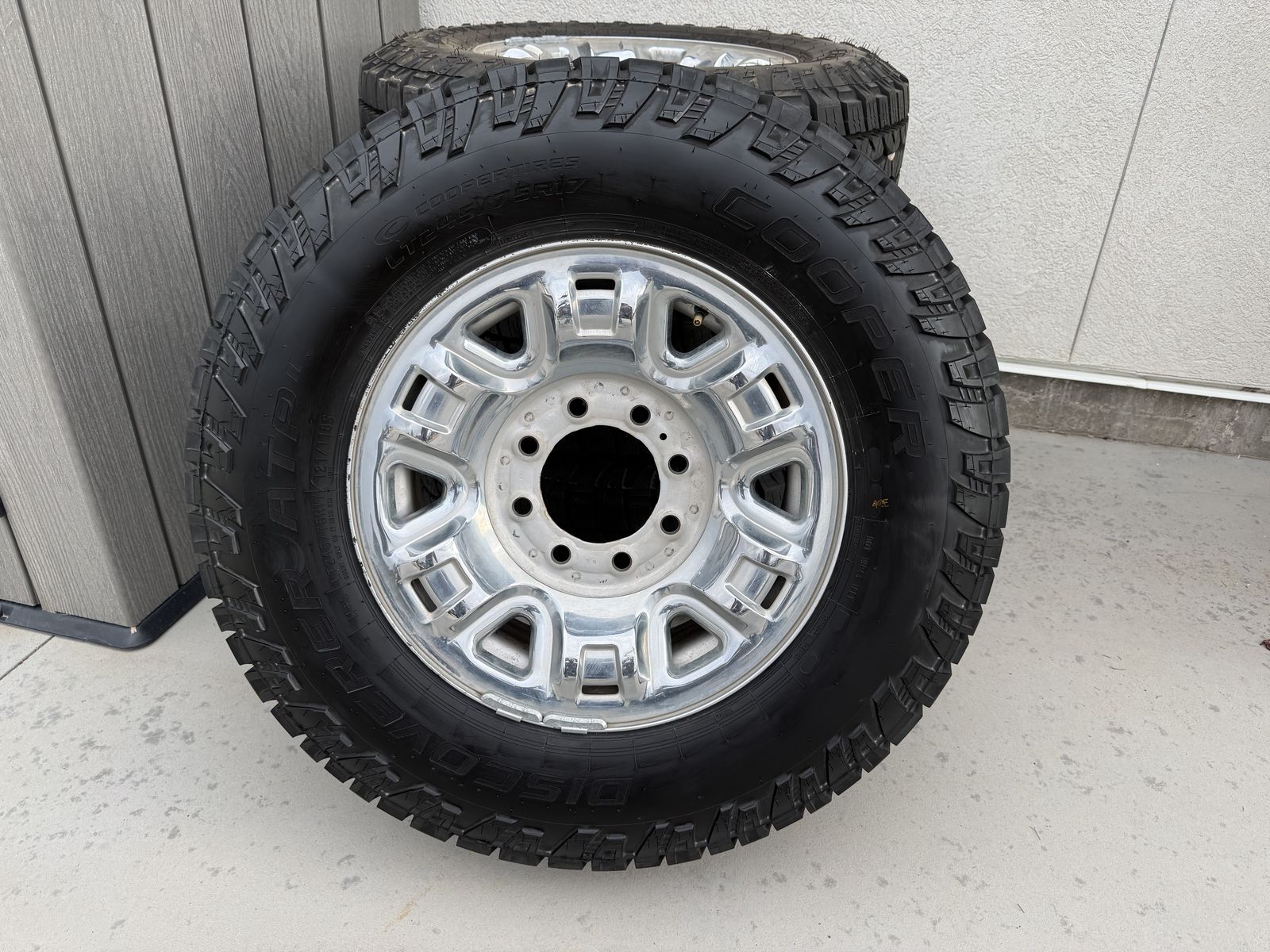 245/75/R17 Cooper  Discoverer ATP
