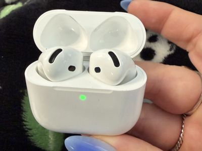 AirPod 4