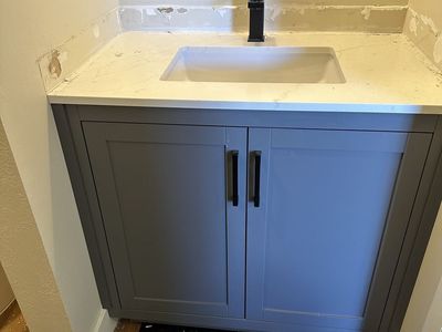 Bathroom vanity