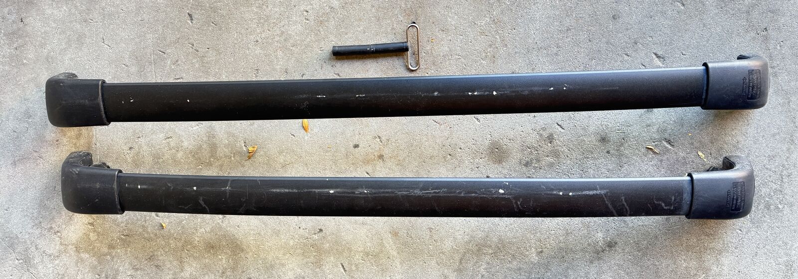 2018 OEM Hyundai Tuscon Cross Bars. $100