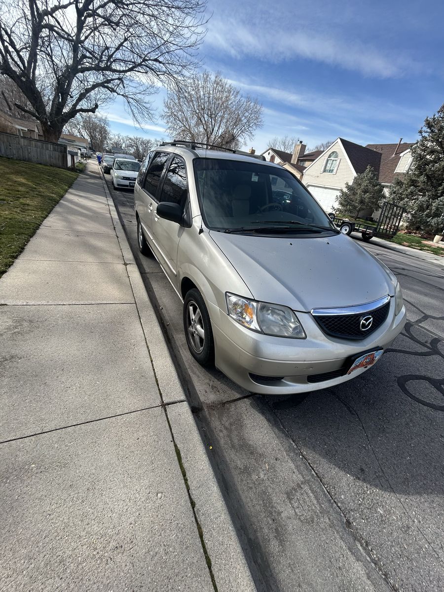 2003 MAZDA MPV LX