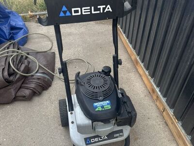 Delta 2200psi Pressure Washer.