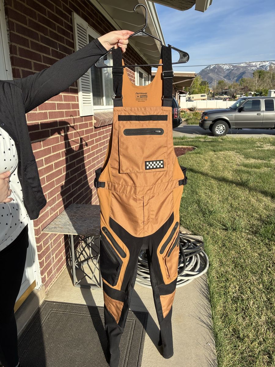 Fast House Saize Large