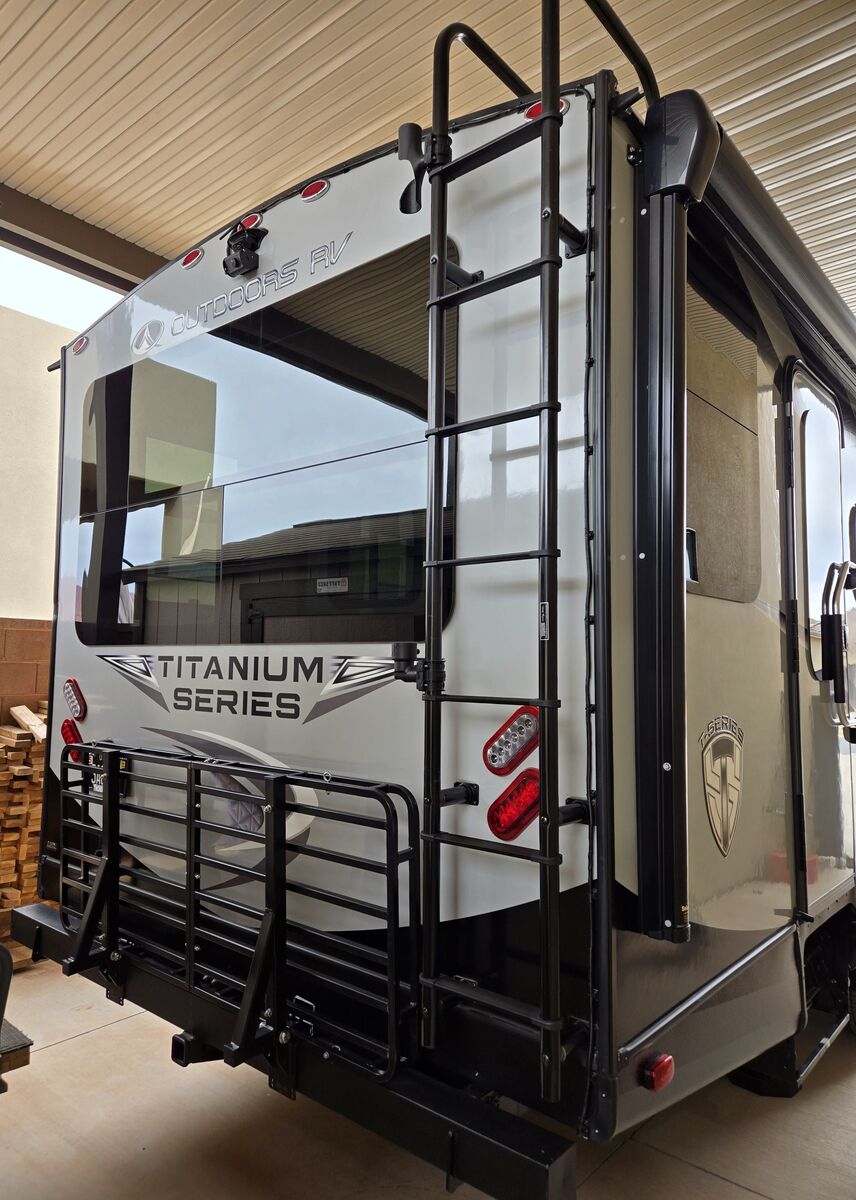 2024 OUTDOORS RV MANUFACTURING TITANIUM SERIES 250RDS