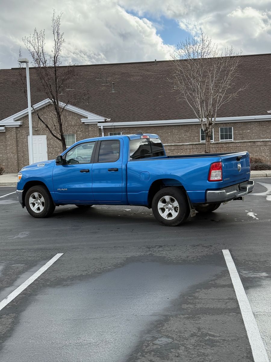Main image 19