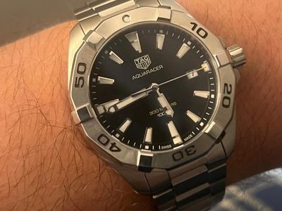 Tag Heuer Aquaracer WBD1110 Black Dial Mens Quartz Watch 41mm