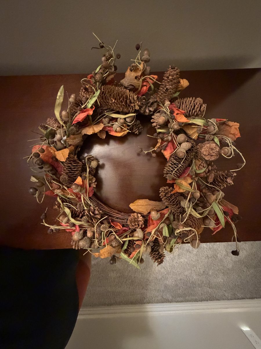 Autumn Harvest Pinecone Acorn Foliage Wreath - 18" Natural Decor