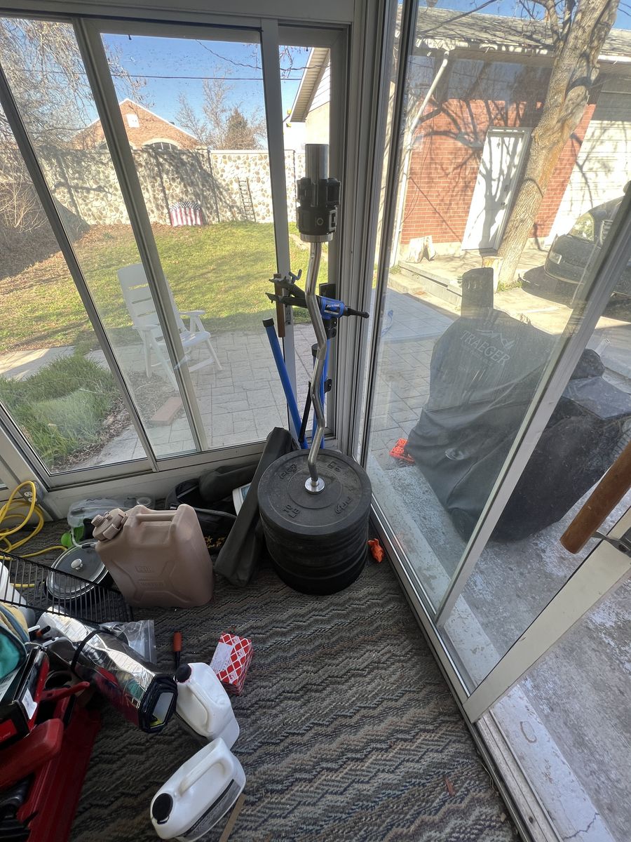 PRX EZ Curl Bar w/Rubber Plates and Collar Clips