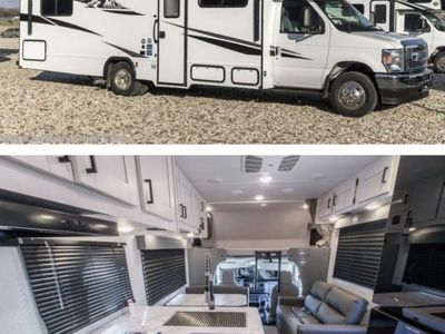 2025 East To West Entrada 2710NKF Class C Motorhome - Low Miles, V8, Dual AC, Sleeps 8