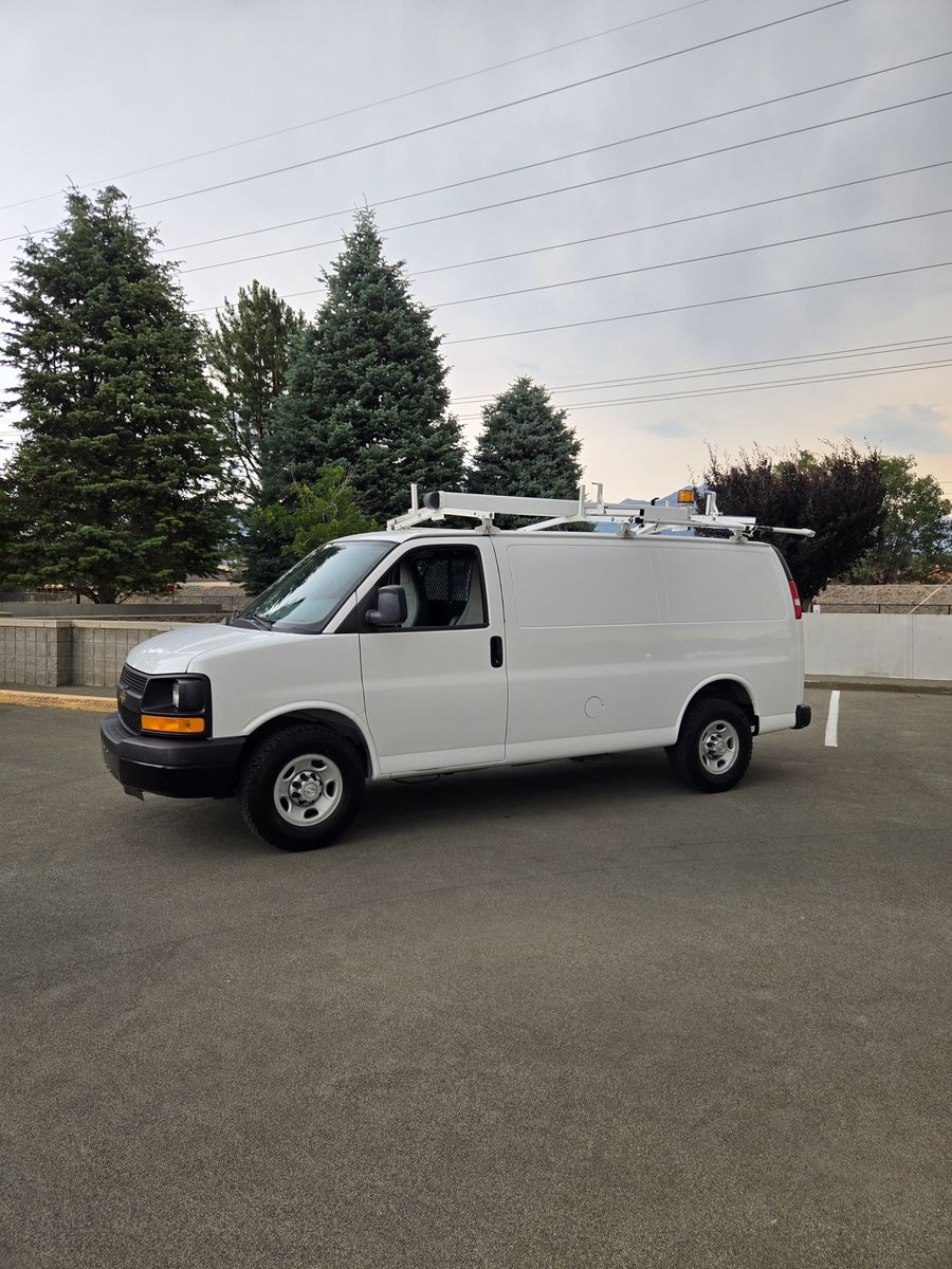 2016 Chevrolet Express 2500 