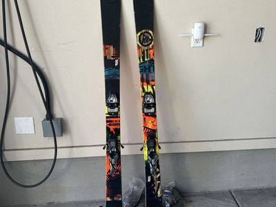 K2 Shreditor 92 Skis