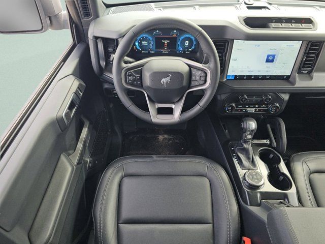 Main image 5