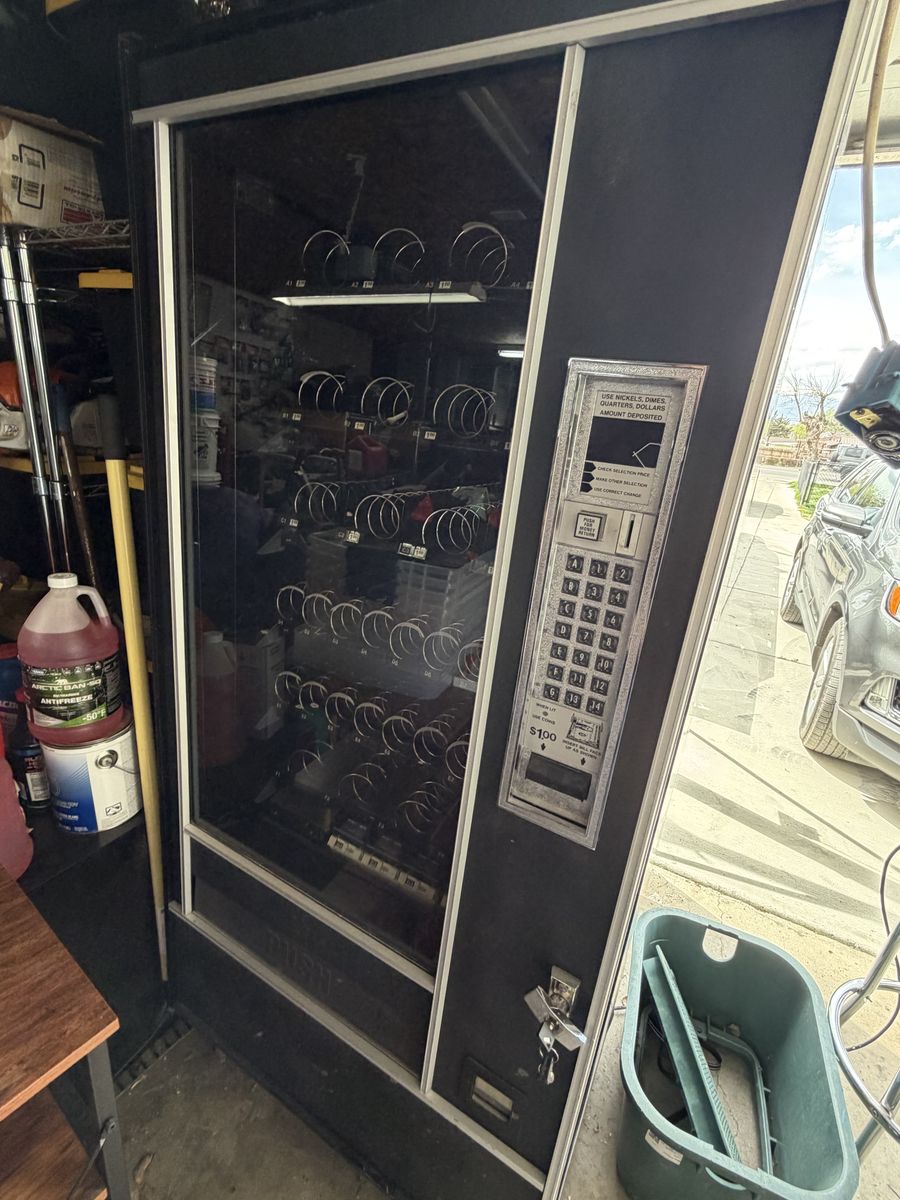 Snack Vending Machine