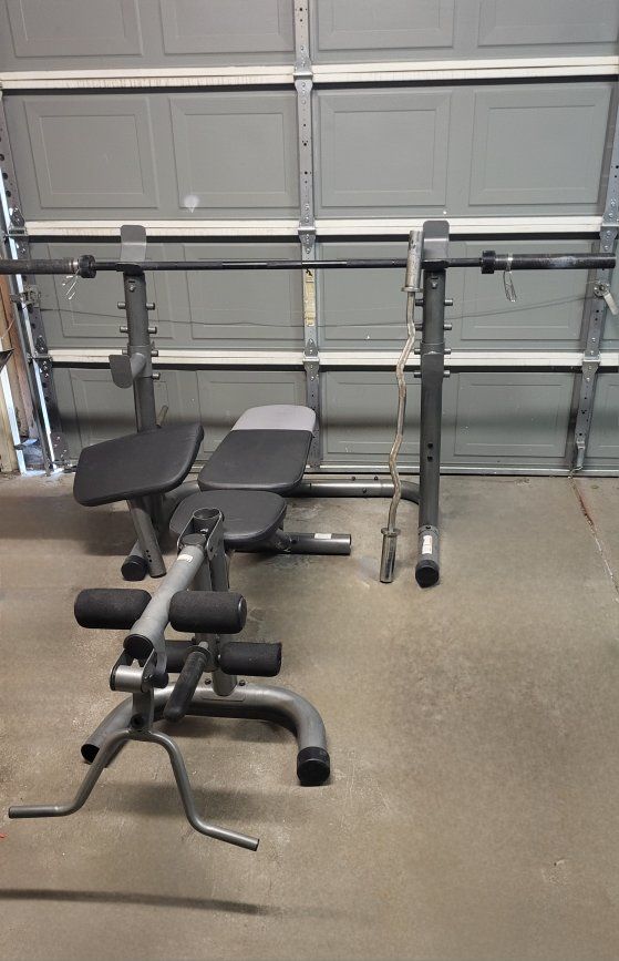 weight bench