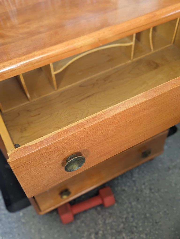 Main image 3