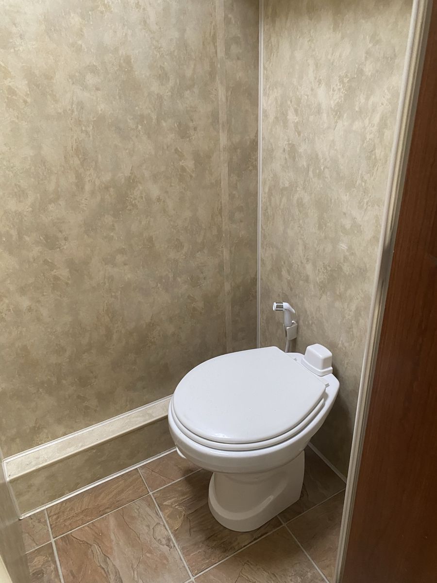Main image 12
