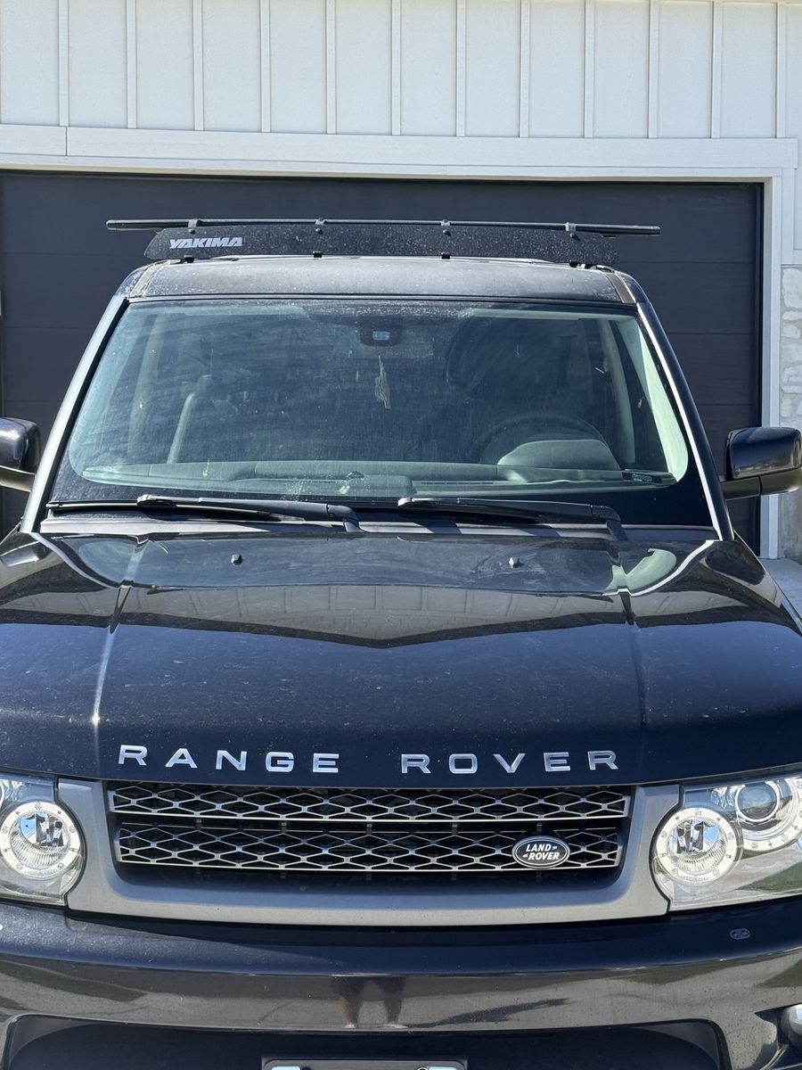 Yakima HD Roof Rack System w/ Wind Fairing – Like New