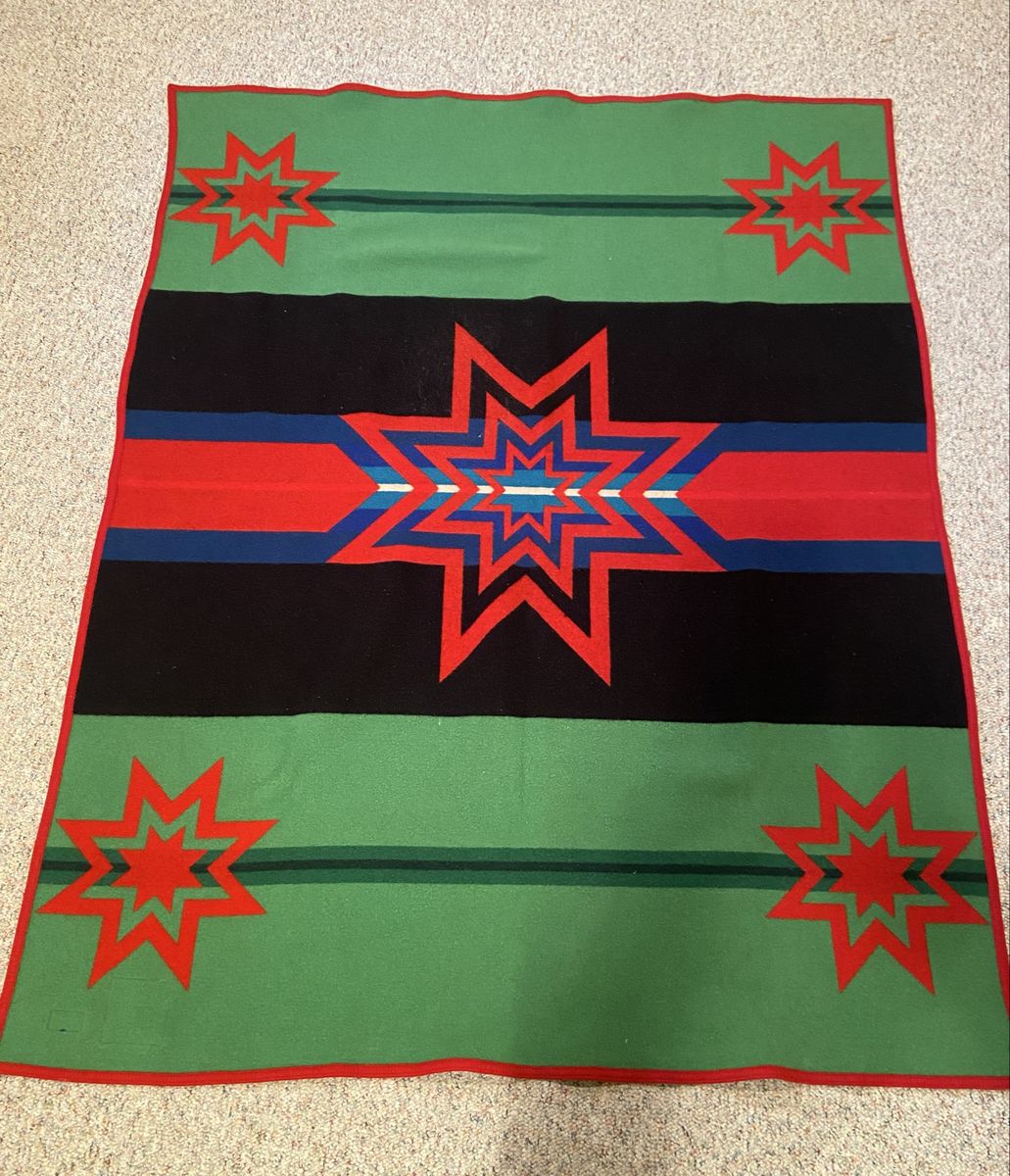 Pendleton “Sioux Star” blanket