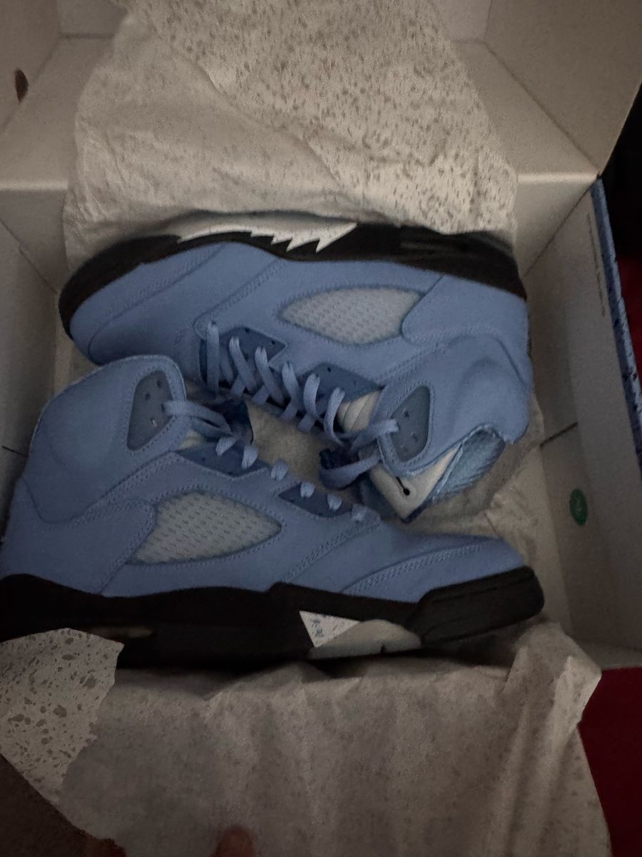 Jordan 5 Retro University Blue Sneakers Men's Size 11.5