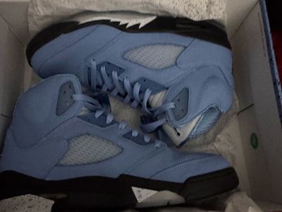 Jordan 5 Retro University Blue Sneakers Men's Size 11.5