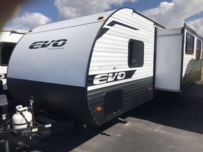 2024 EVO 278SS Bunks