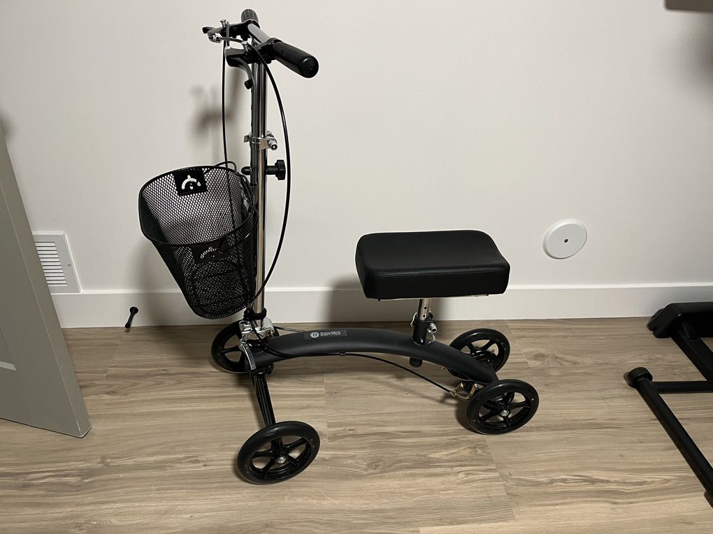 Knee Scooter
