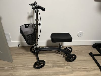 Knee Scooter