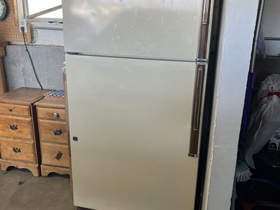 Hot Point Fridge
